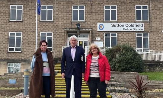 Andrew Mitchell MP outside Sutton Coldfield Police Station with Town Councillors, Janet Cairns and Alison Jolley